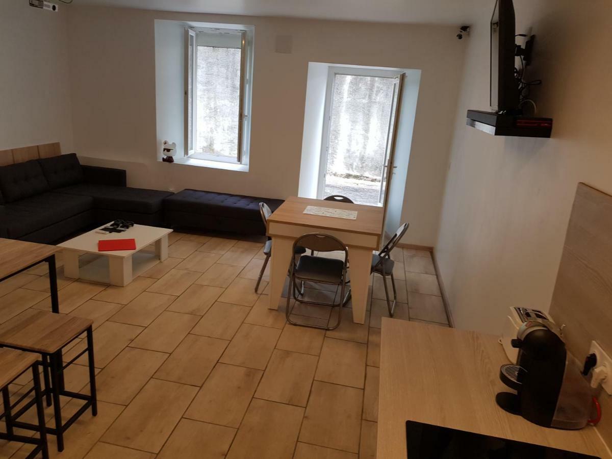 Lourdes Guest House *